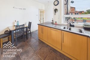 Photo 31- click for photo gallery